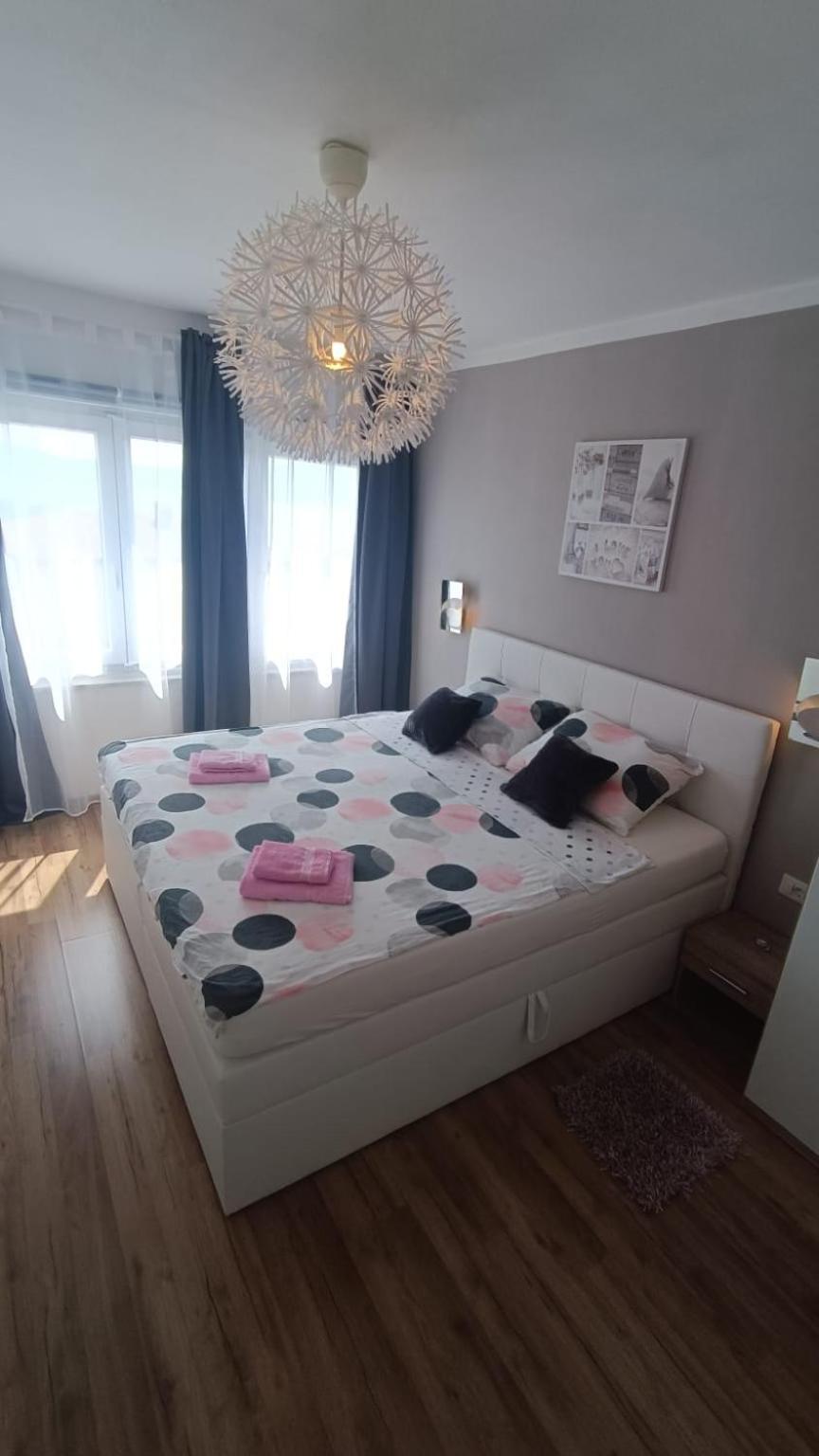 Villa Infinity Pinezići 외부 사진